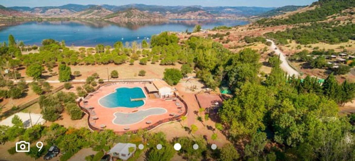 Bungalow Les Ruffes Du Salagou Clermont-lʼHérault Dış mekan fotoğraf